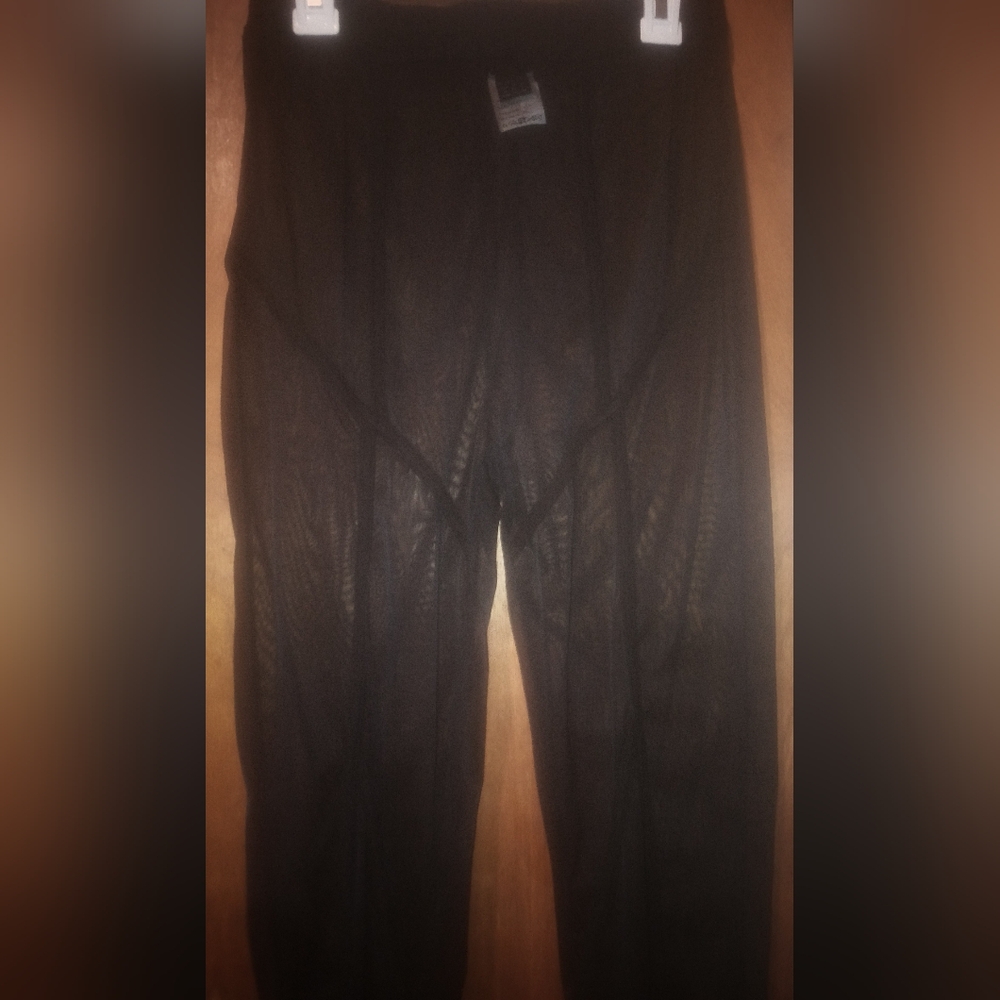 Black Sheer Leggings 🖤